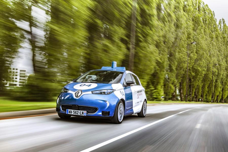  Renault ZOE Cab 2019 года  (фото 3 из 10)